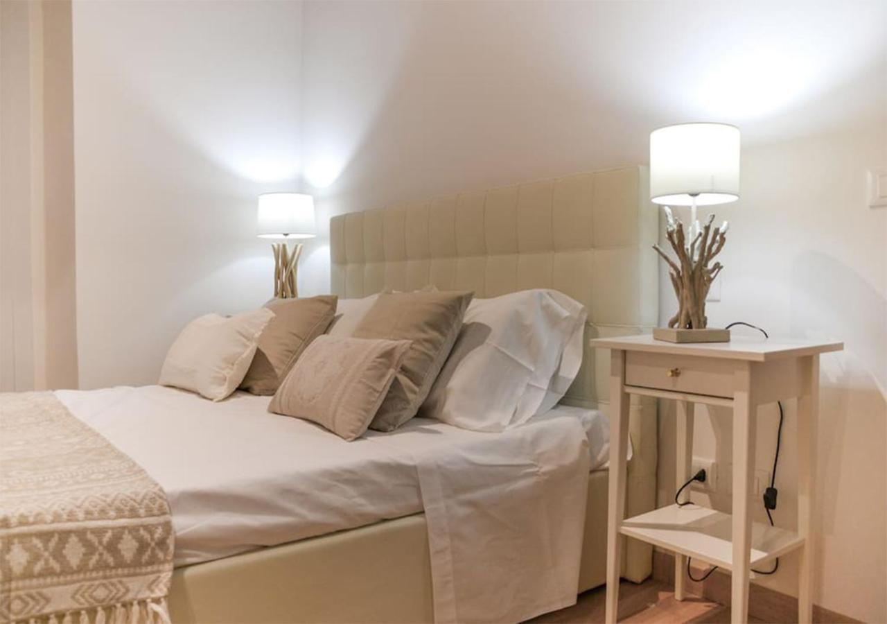 Navona Love Apartment Roma Esterno foto