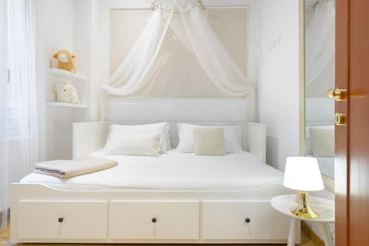 Navona Love Apartment Roma Esterno foto